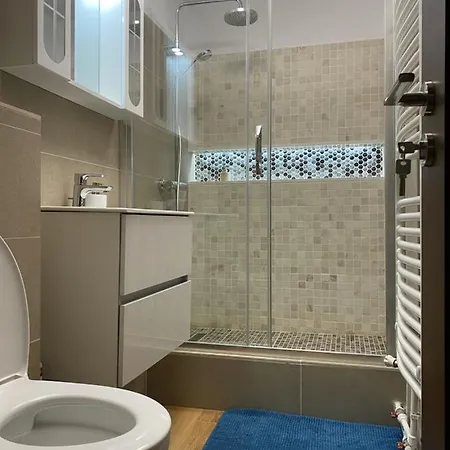 Turquoise Nerva Traian Appartement