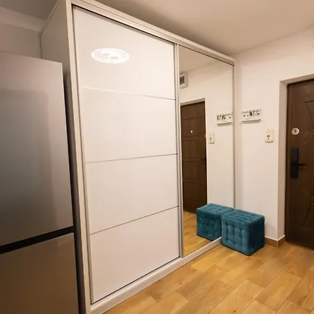 Turquoise Nerva Traian *