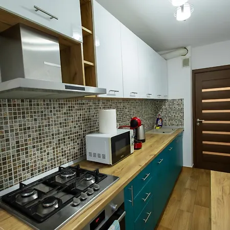 Turquoise Nerva Traian * Bucarest